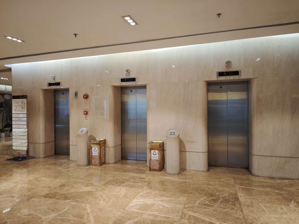 电梯厅1